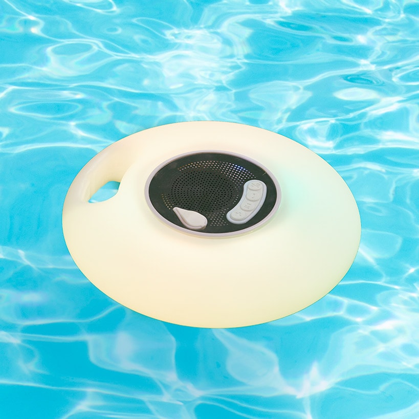 Floating_LED_Bluetooth_Speaker_LED_Bluetooth_Speaker_2126273_zm_6520e492-440c-4f0d-b87c-38559c54557c